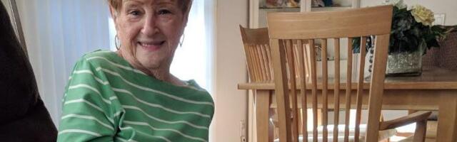 My 93-year-old great aunt is still thriving. Her anti-aging secret? Watching football every Sunday. My 93-year-old great aunt is still thriving. Her anti-aging secret? Watching football every Sunday.