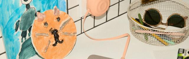 More retractable cables, please