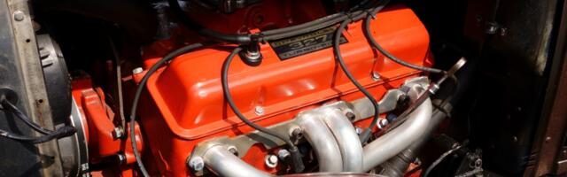 The History Behind The Chevy 327 Engine's 'Mighty Mouse' Nickname