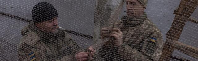 Ukrainian troops were 'stunned' to learn their British trainers don't use anti-drone nets, UK officer says