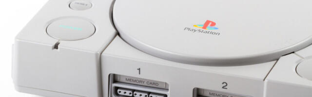 Engineer creates first custom motherboard for 1990s PlayStation console