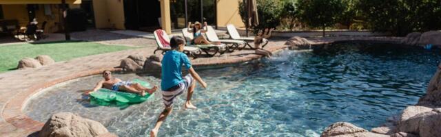 Hopper and Expedia’s Vrbo Partner on Global Vacation Rentals