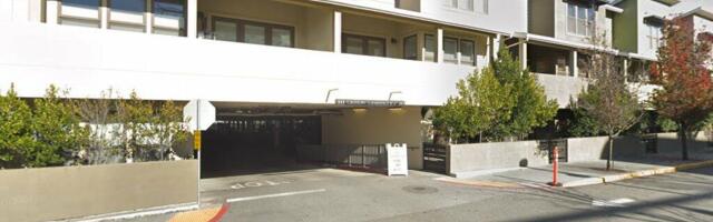 Condominium sells for $1.6 million in Palo Alto