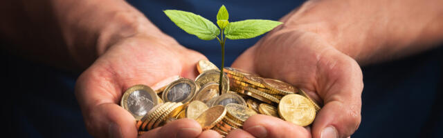 Oxford Risk Finds 50% of Retail Investors Plan to Move Funds to ESG This Year
