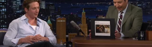 Jeremy Allen White reacts to viral The Bear memes