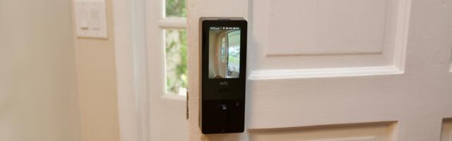 This smart lock lets me see through my door