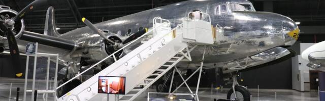 I toured the first presidential aircraft, 'The Flying White House,' used by FDR and Harry Truman. Take a look inside.