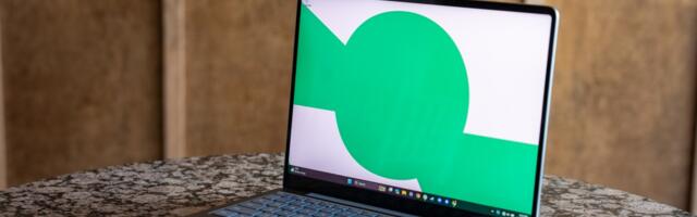 Microsoft’s latest 13-inch Surface Laptop is down to $549.99, a new record low price