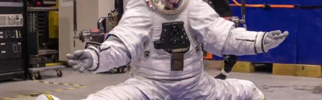 Next-gen lunar spacesuit redefines mobility