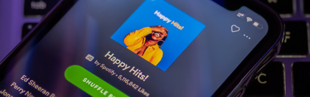 Listen up: Streaming popular music playlists hurts smaller artists’ revenue
