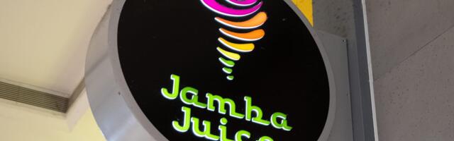 Companies are slashing middle management. Jamba Juice's former CEO says it is crucial for success.