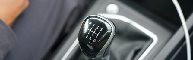 5 Countries Where Manual Transmissions Still Rule The Roads