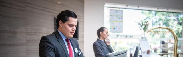 Hotels Still Face Wide Gap Between Job Growth and Openings