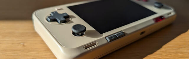 I’d give everything for a pre-configured Android gaming handheld