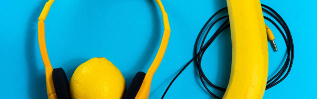 Audiophiles Can't Hear The Difference Between Copper Wires And A Banana