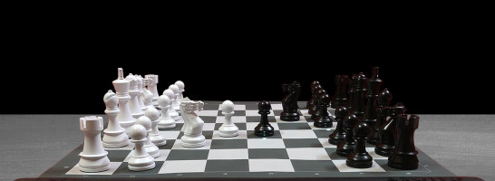 Square Off introduces a rollable connected chess board