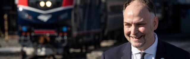 Amtrak CEO Steps Down as Trump and Musk Threaten to Privatize Company