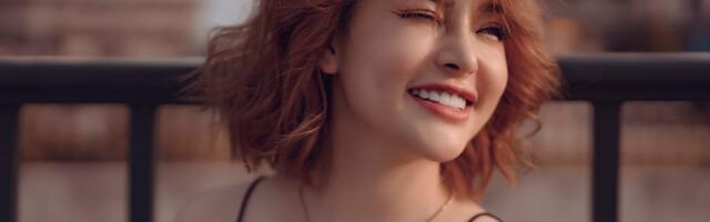 Psychology says the art of not caring what others think isn’t something you decide to do one day – it’s a quiet skill built over years of noticing how much of your life was being shaped by opinions of people who weren’t actually paying attention to you in the first place