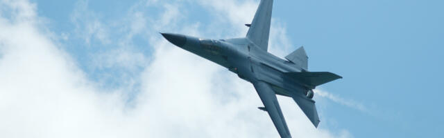How The F-111 Strike Aircraft Led To The Iconic F-14 Fighter Jet