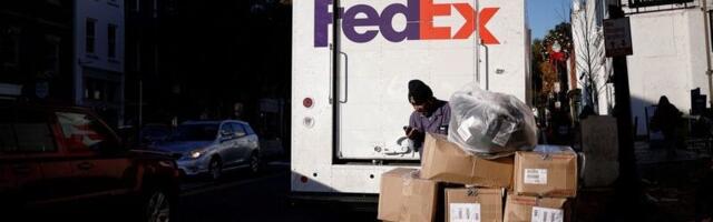 FedEx says it'll refund tariffs to customers if it gets money back from the Trump administration