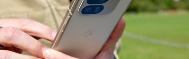 Verizon users will soon be able to text via satellite with the right phone