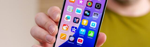 CR: Apple ruled Q1 smartphone shipments for the first time ever