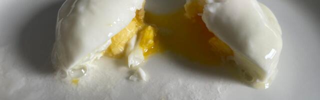 The Genius Microwave Poached Egg Hack That Transformed My Morning Routine