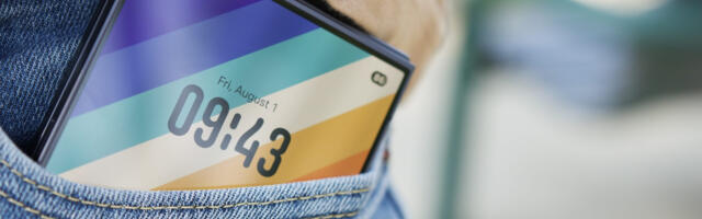 2026 needs to be the year Samsung fixes the Galaxy Z Flip’s cover screen