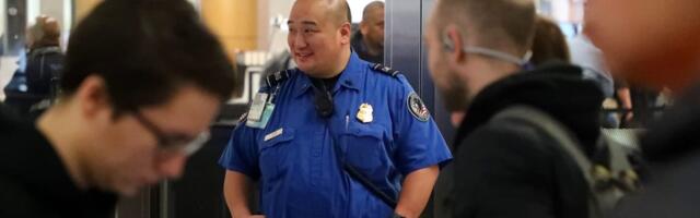 These 20 airports don't use TSA screeners and are avoiding the travel chaos