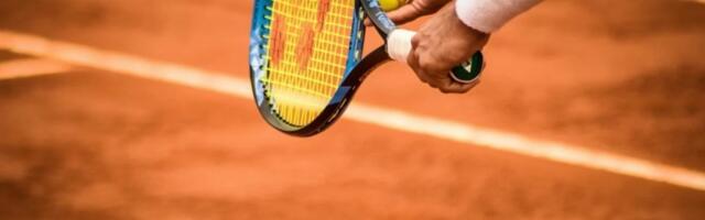 How to watch Swiatek vs. Paolini in the 2024 French Open online for free