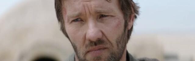 Please Don’t Ask Joel Edgerton to Sign His ‘Star Wars’ Corpse, That’s Not Even His Body