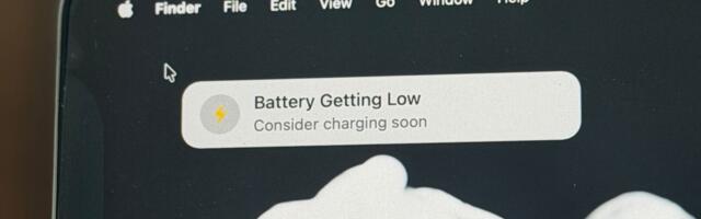 I found a tiny app that can save you from low-battery work mishaps on MacBooks