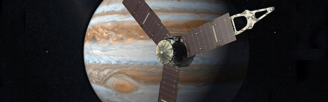 NASA delays Juno spacecraft’s retirement after detecting mysterious radio waves