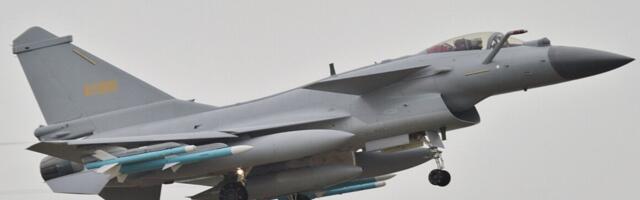 China Is Using AI To Refuel Its Fighter Jets Mid-Air