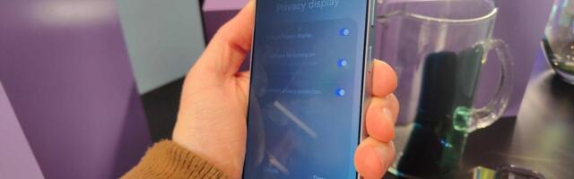 Xiaomi may be after Samsung’s anti-snoop trick, minus the expensive display tech