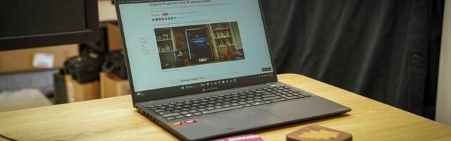 I used the Dynabook Tecra A65-M 16-inch business laptop for a week, and the display is its weak link