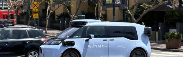 California Cops Can Finally Give Robotaxis Tickets