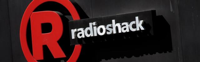 Internet marketer Tai Lopez bought RadioShack. Now hes being sued for using it in a Ponzi scheme.