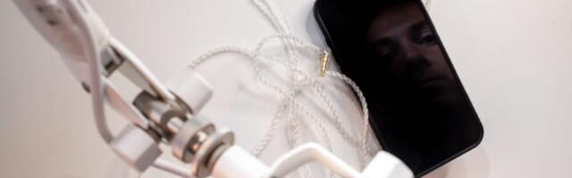 Military influencers are going viral, and the Pentagon's social media rules aren't keeping up