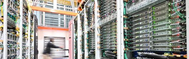 US data center construction spending reaches record-breaking high