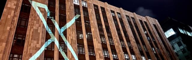 Elon Musk to rename Twitter to X