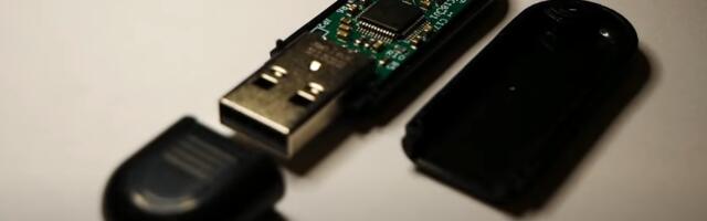 New USB stick has a destruct feature that heats it to over 100 degrees Celsius — a secret three-insertion process needed to unlock data safely