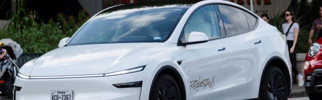 Tesla updates Robotaxi app users about California launch