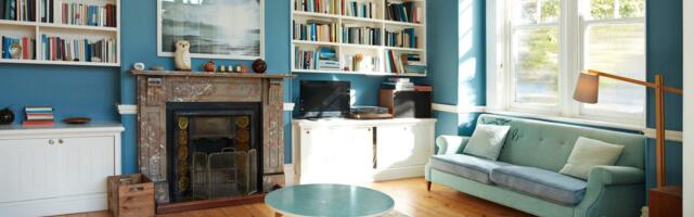 I'm an interior designer. Here are 7 things that should never be in your living room.