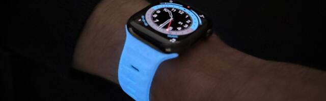 Nomad’s glowing Apple Watch band looks outrageous, but that’s not why I love it