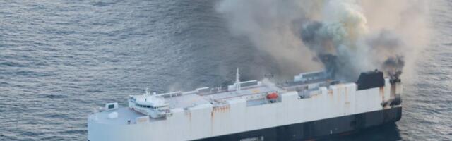 Why Was A Ship With 3,000 Cars Abandoned In The Pacific Ocean?
