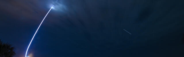 Musk Vs. Bezos: Starlink's Rival Will Launch Over 5,000 Satellites Next Year