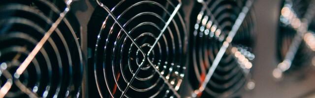 Bitcoin Hashrate Growth Slows Amid Tough Market Conditions for Smaller Miners