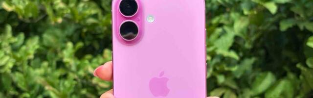 Don’t get the iPhone 16e – get this early Black Friday iPhone deal instead Don’t get the iPhone 16e – get this early Black Friday iPhone deal instead