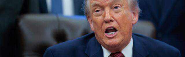 Trump's Disappearing Messages